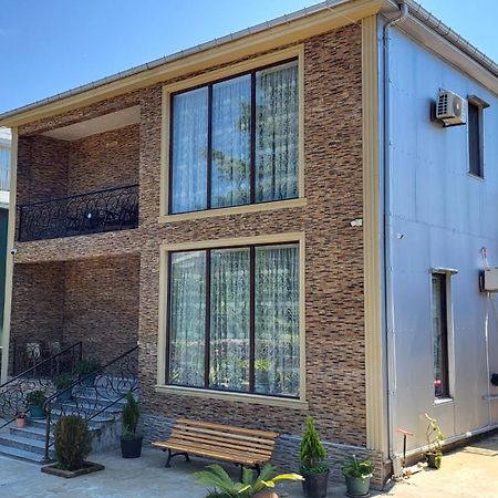 Guesthouse Gocha Beridze باتومي المظهر الخارجي الصورة