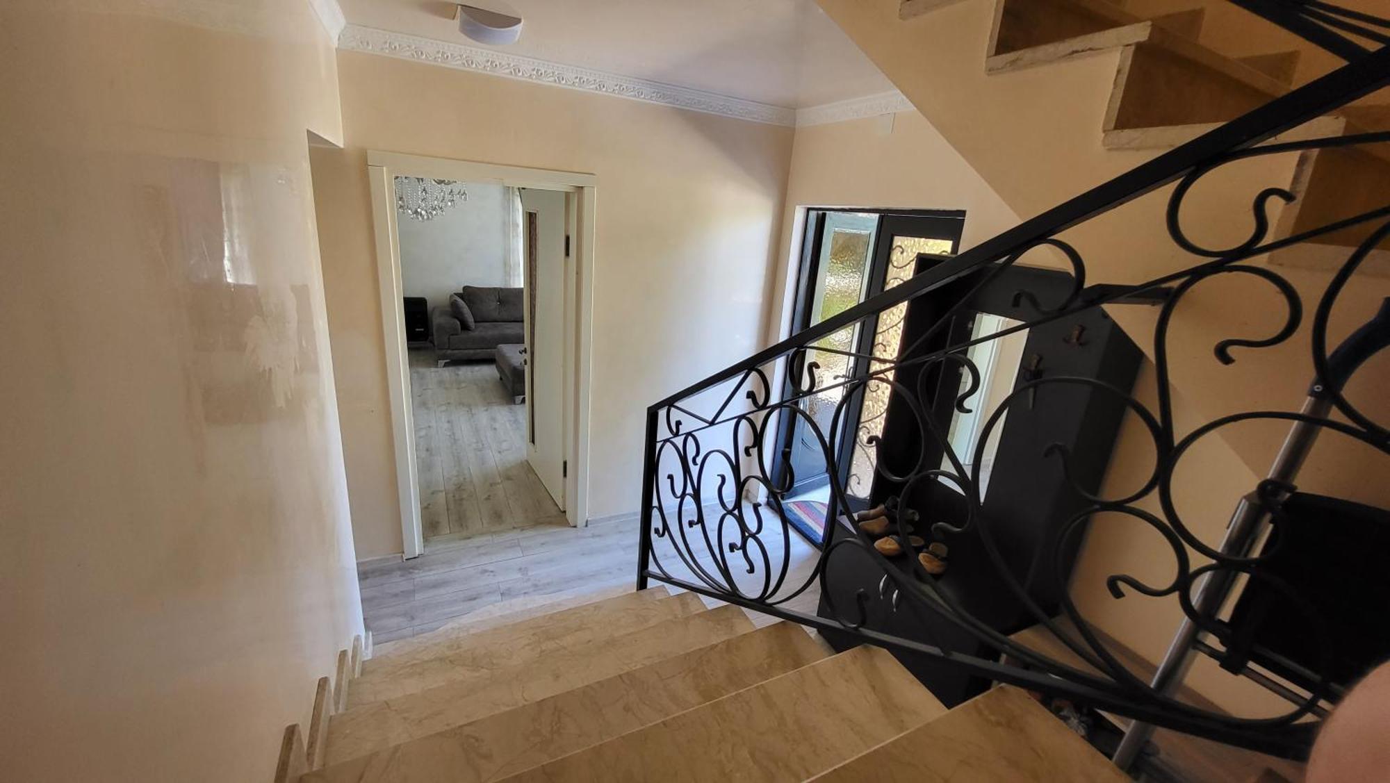 Guesthouse Gocha Beridze باتومي المظهر الخارجي الصورة