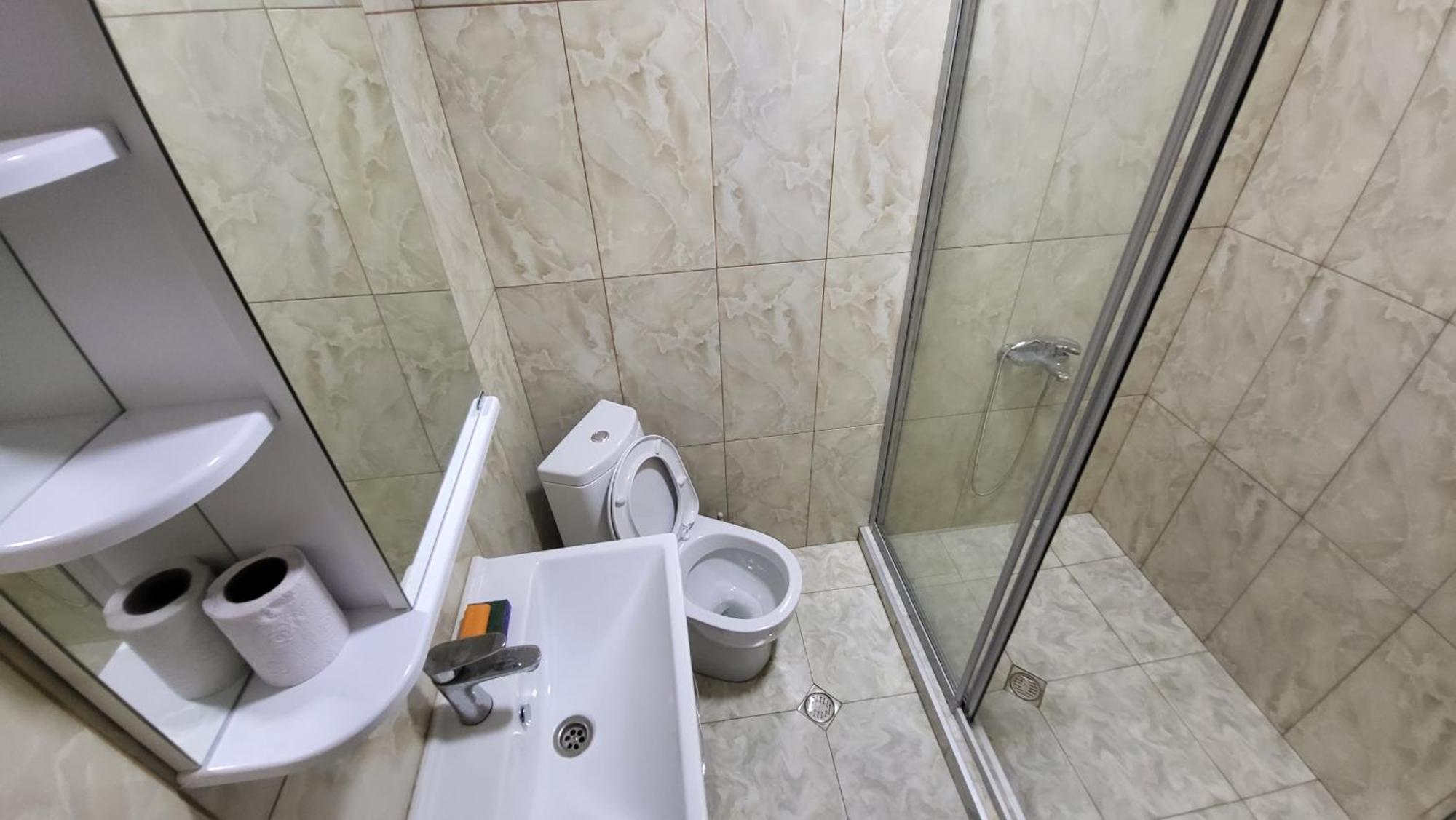 Guesthouse Gocha Beridze باتومي المظهر الخارجي الصورة